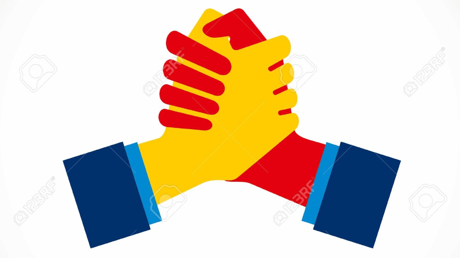 Zwei Hände, eine gelbe und eine rote, sind zu einem kräftigen Händedruck verschränkt. Beide Hände tragen blaue Anzugärmel, die Zusammenarbeit oder Partnerschaft symbolisieren. Der Hintergrund ist weiß.