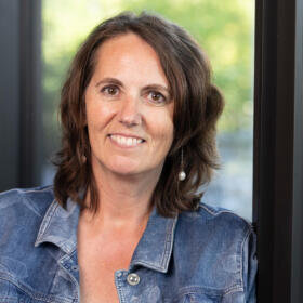 Claudia Hirt